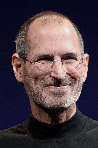 Ja, ich weiß, es schreibt heute jeder über <b>Steven Paul</b> Jobs. - 318px-Steve_Jobs_Headshot_2010-CROP2